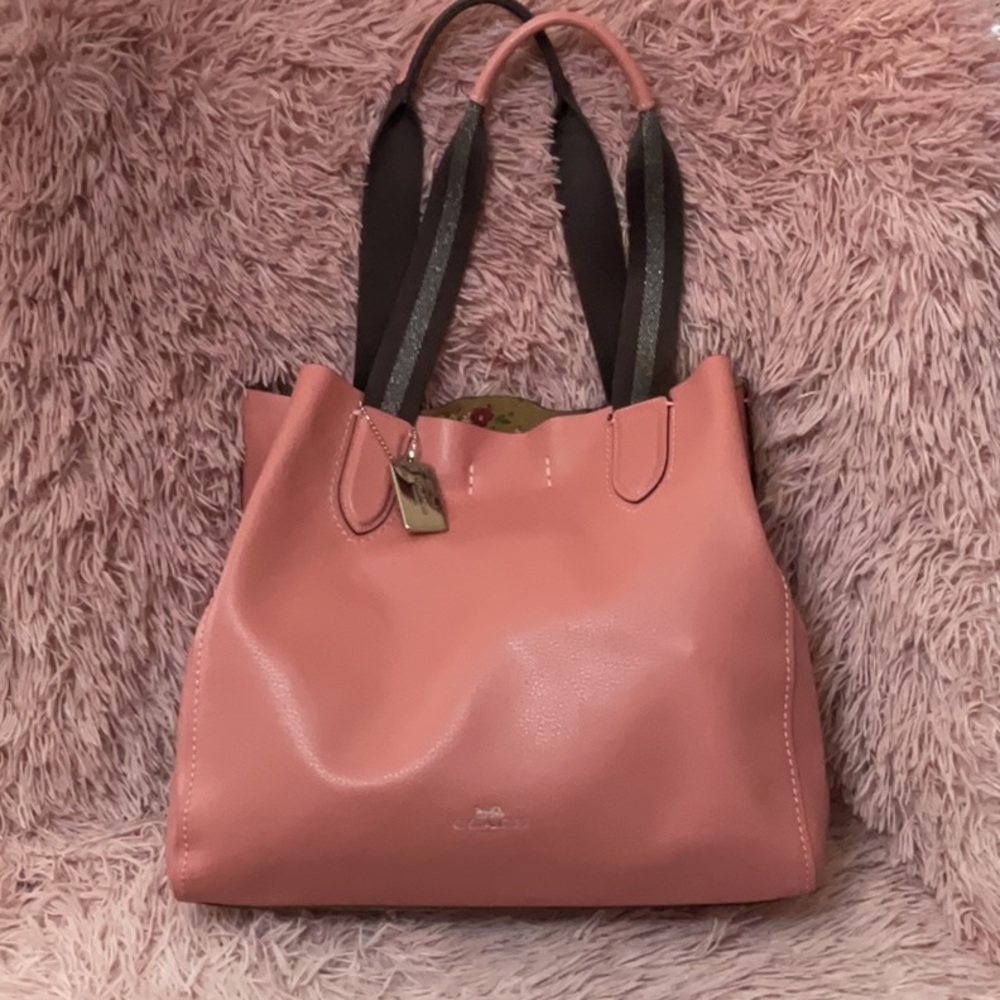 Authentic Coach In Derby Pink Leather Tote Bag with Contrast Straps